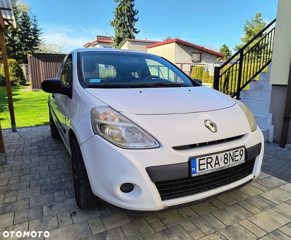 Renault Clio 1.5 dCi Campus - 1