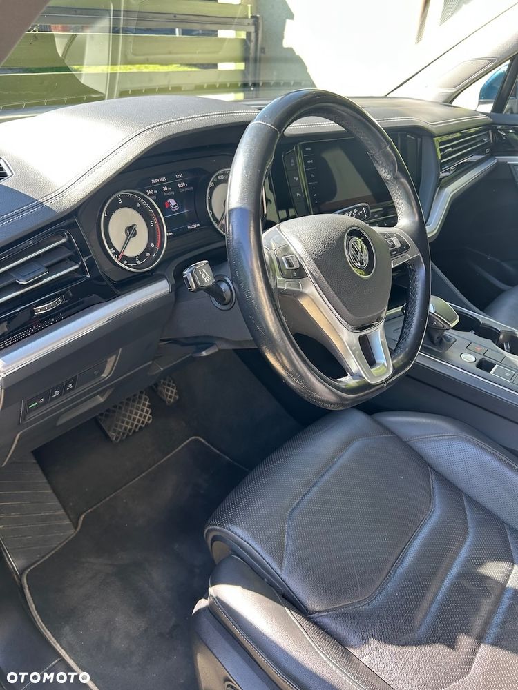 Volkswagen Touareg 3.0 V6 TDI SCR 4Mot Elegance - 12
