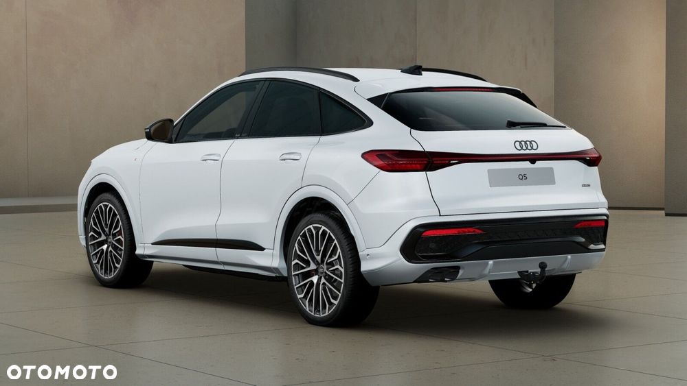 Audi Q5 Sportback - 3