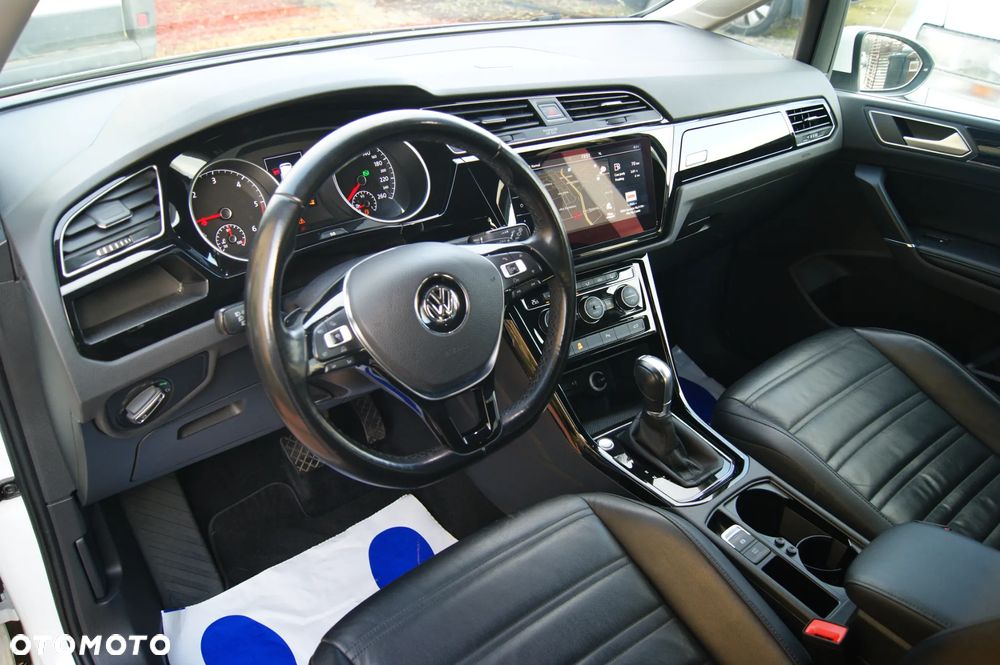 Volkswagen Touran 2.0 TDI BMT Highline DSG - 13