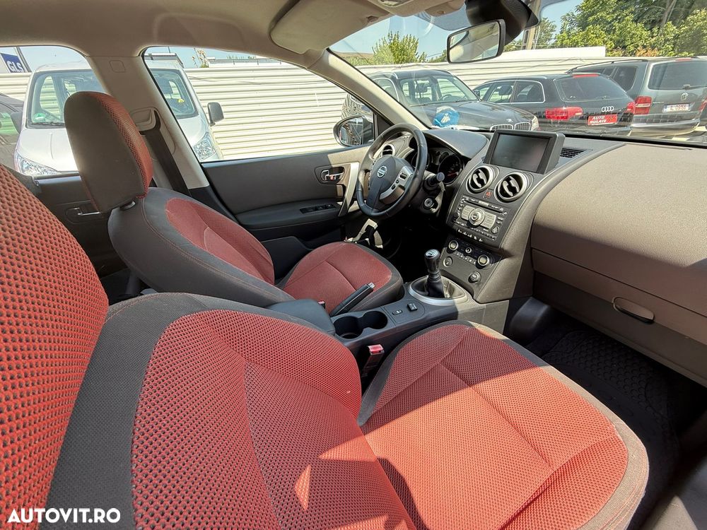 Nissan Qashqai - 10