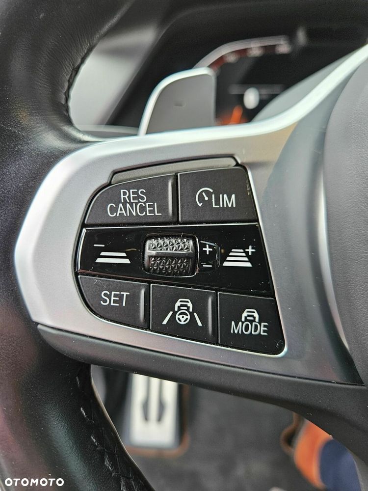 BMW X6 xDrive30d mHEV - 14