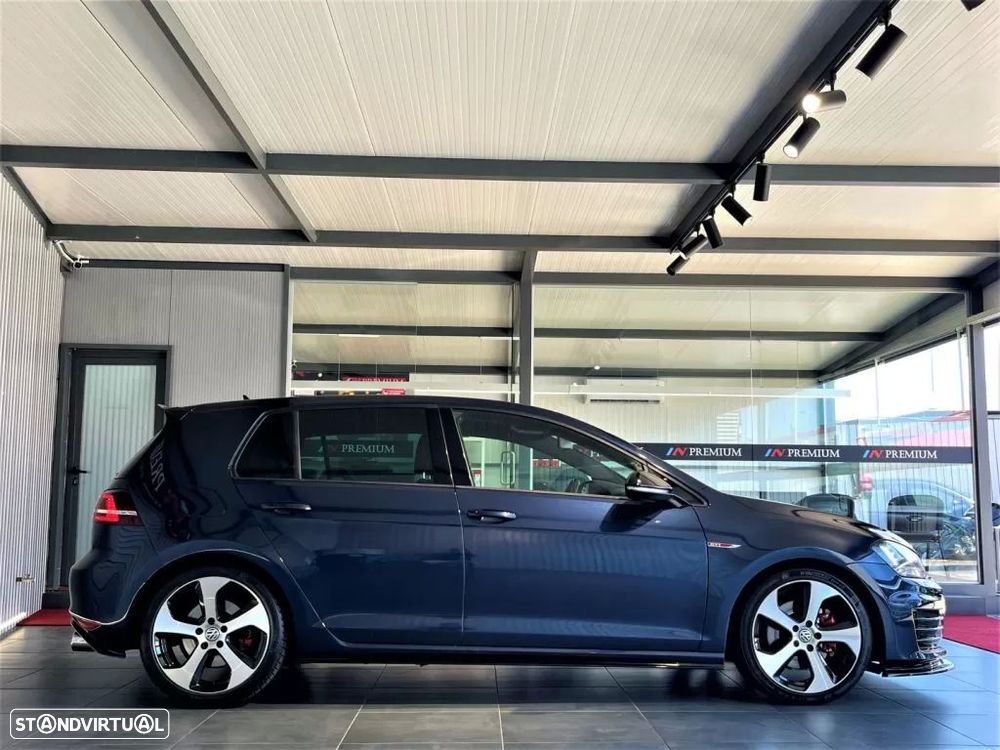 VW Golf 2.0 TSi GTi DSG - 5