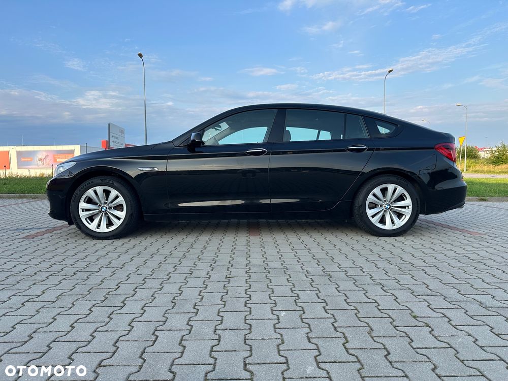 BMW 5GT - 2