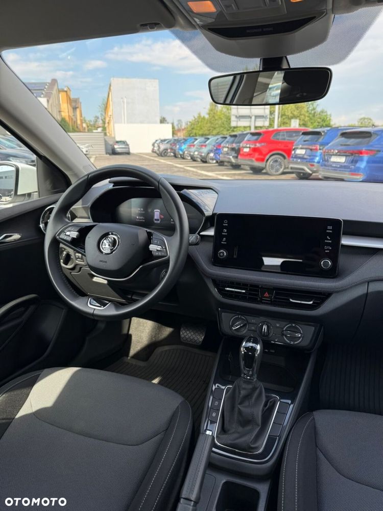 Skoda Fabia 1.0 TSI Selection DSG - 22