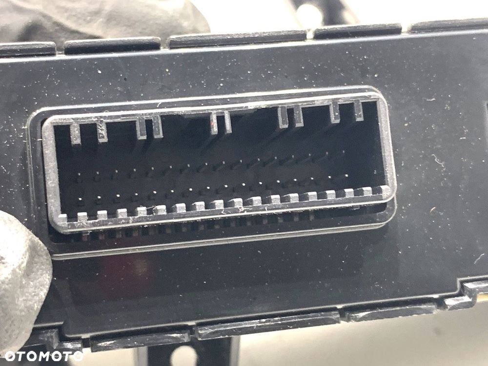 PRZEŁĄCZNIK GRZANIA FOTELI  KIA OPTIMA (JF) 2015 - 2022 1.7 CRDi 104 kW [141 KM] olej napędowy - 4