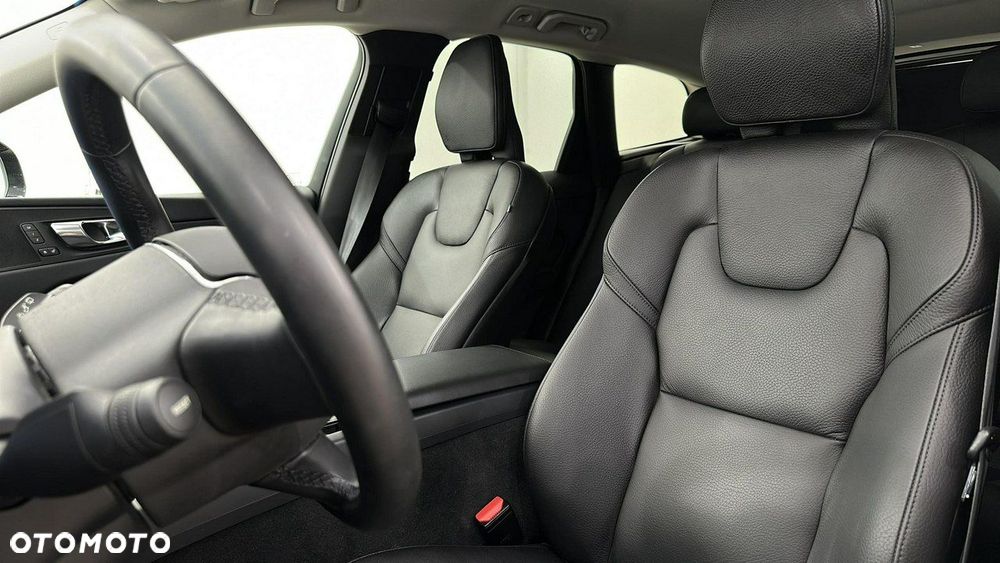 Volvo XC 60 - 11