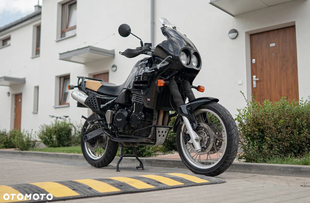Triumph Tiger - 1