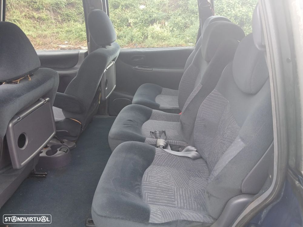 Renault Espace 2.2 dCi Authentique - 1