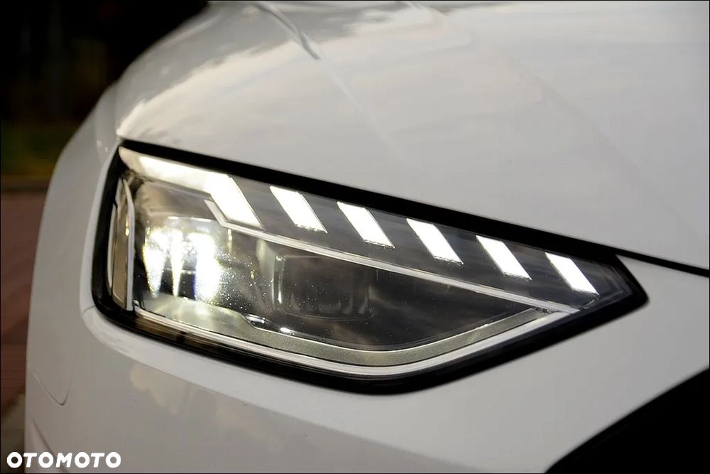 Audi A4 Limousine 35 TFSI S tronic sport - 36