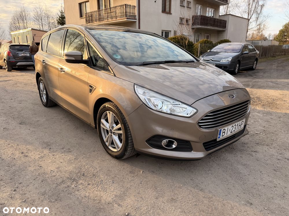 Ford S-Max - 1