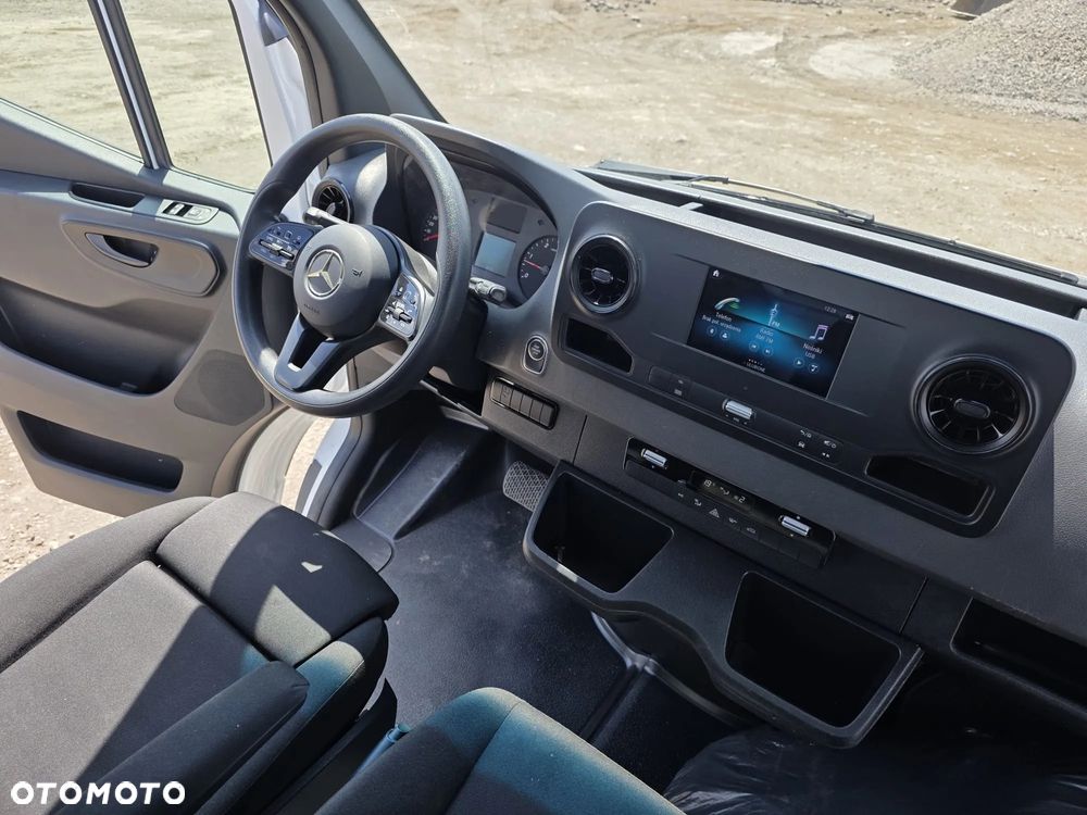 Mercedes-Benz Sprinter 519CDI 3,0V6 190KM - automat - 9