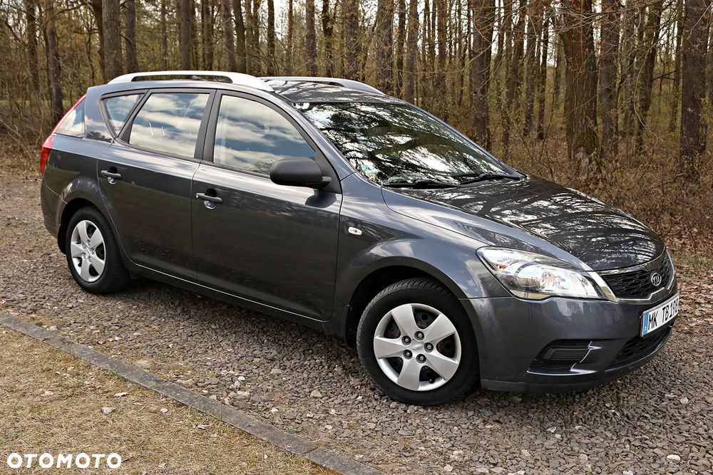 Kia Ceed 1.4 CVVT Attract - 20
