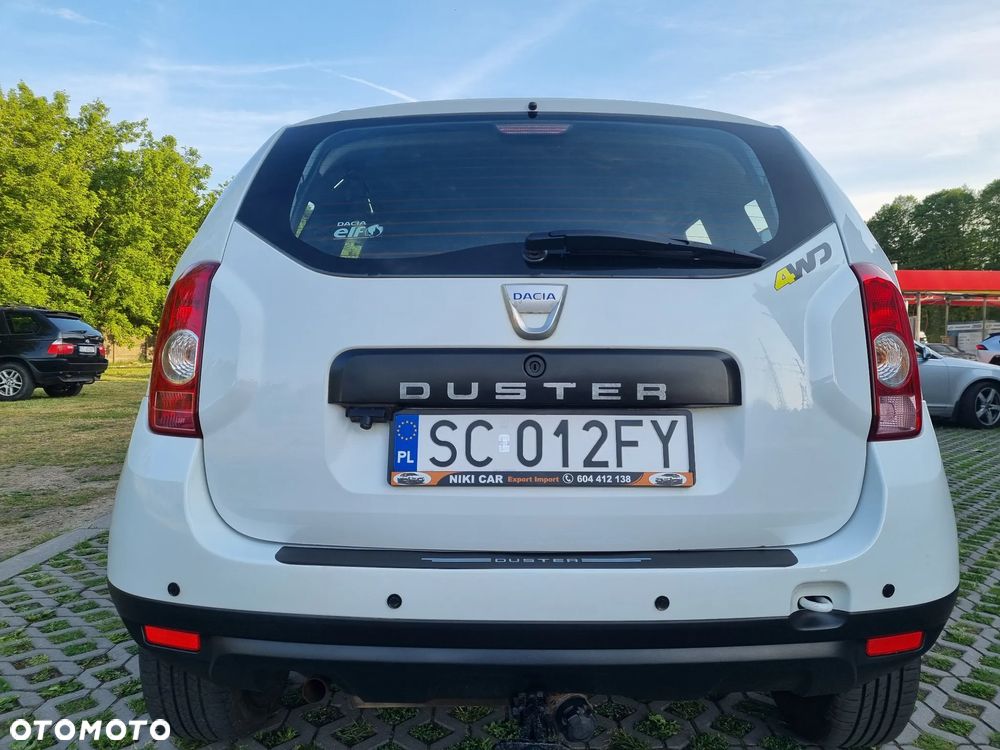 Dacia Duster 1.6 16V 105 4x4 Prestige - 9