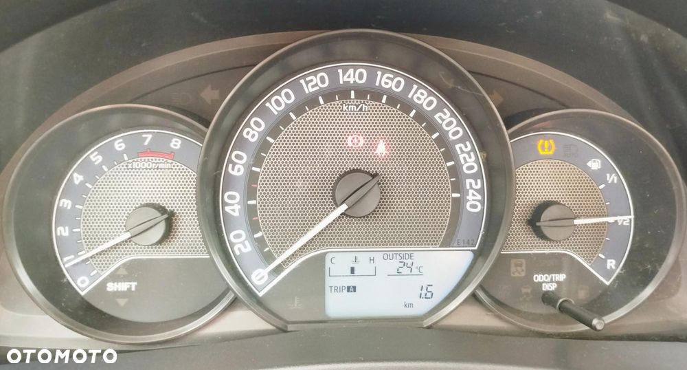 Toyota Auris - 5