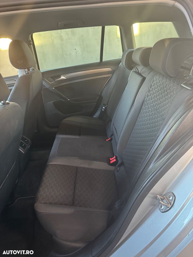 Volkswagen Golf Variant 2.0 TDI SCR DSG Join - 21
