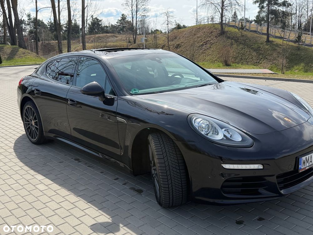 Porsche Panamera Platinum Edition - 12