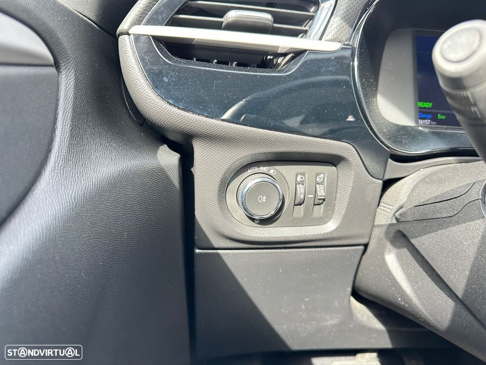 Opel Corsa-e - 12
