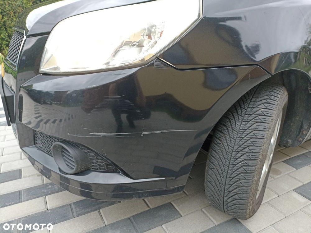 Chevrolet Aveo 1.2 16V LS - 8