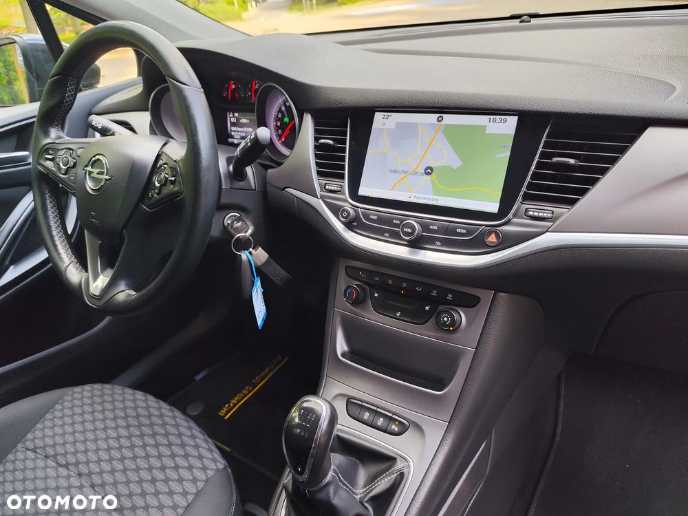 Opel Astra 1.4 Turbo Dynamic - 24