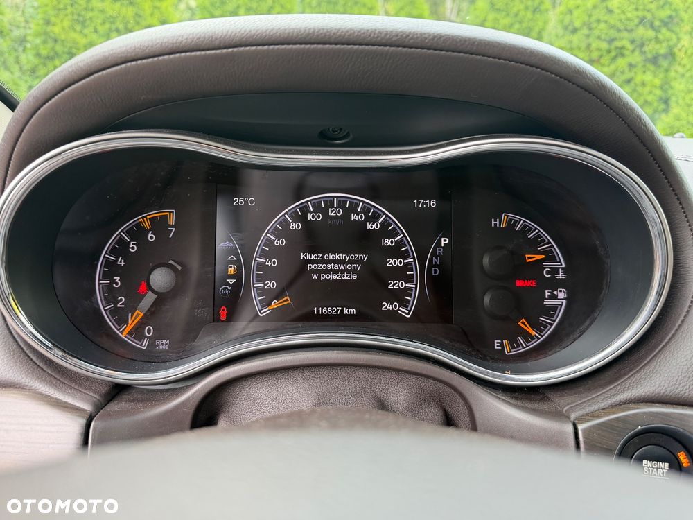 Jeep Grand Cherokee 5.7 V8 Overland - 27