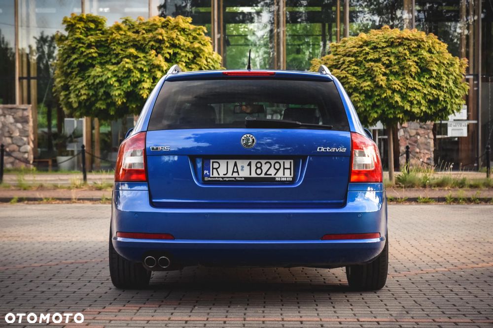 Skoda Octavia 2.0 TSI RS - 39