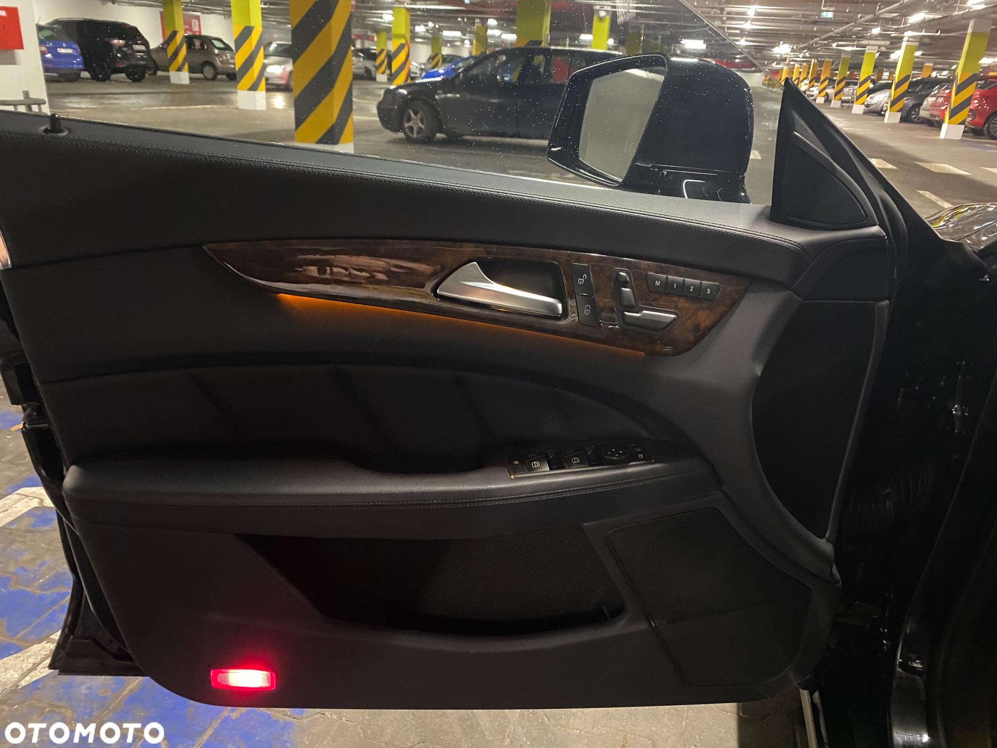 Mercedes-Benz CLS 350 BlueEffICIENCY - 17