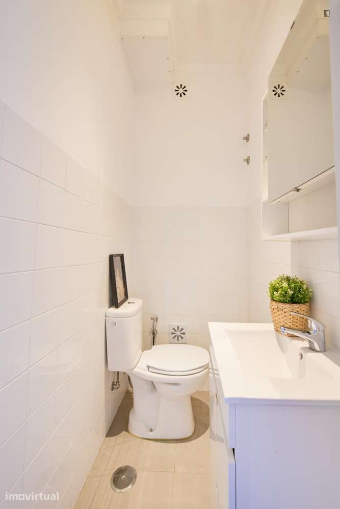 Quarto - localizado em Arroios Lisbon - Grande imagem: 2/15