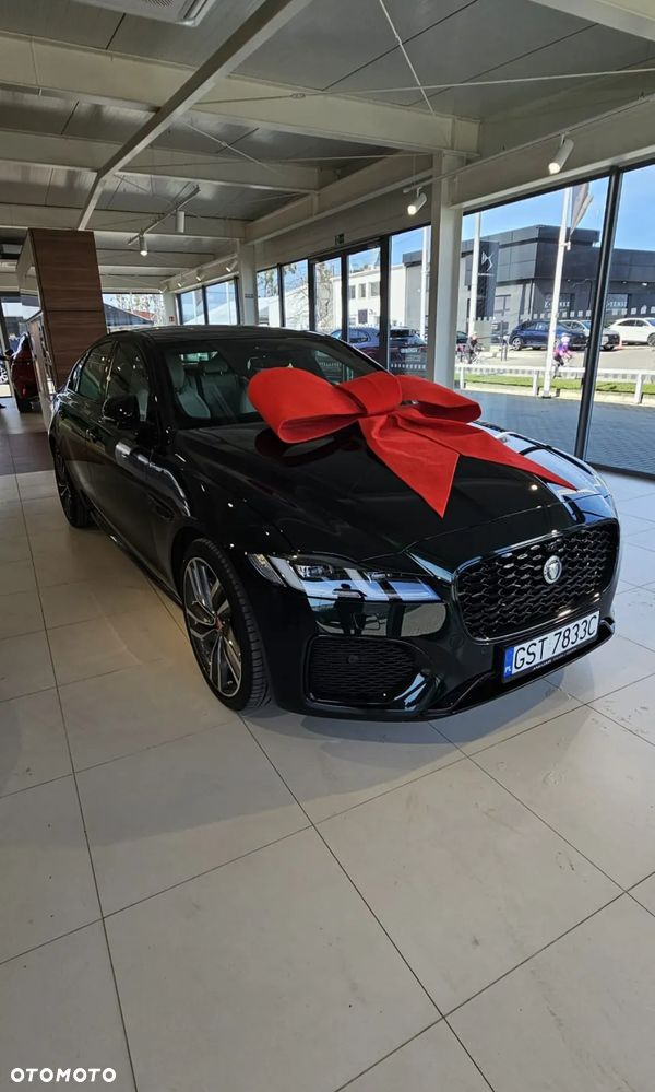 Jaguar XF 2.0 P300 AWD R-Dynamic HSE - 3