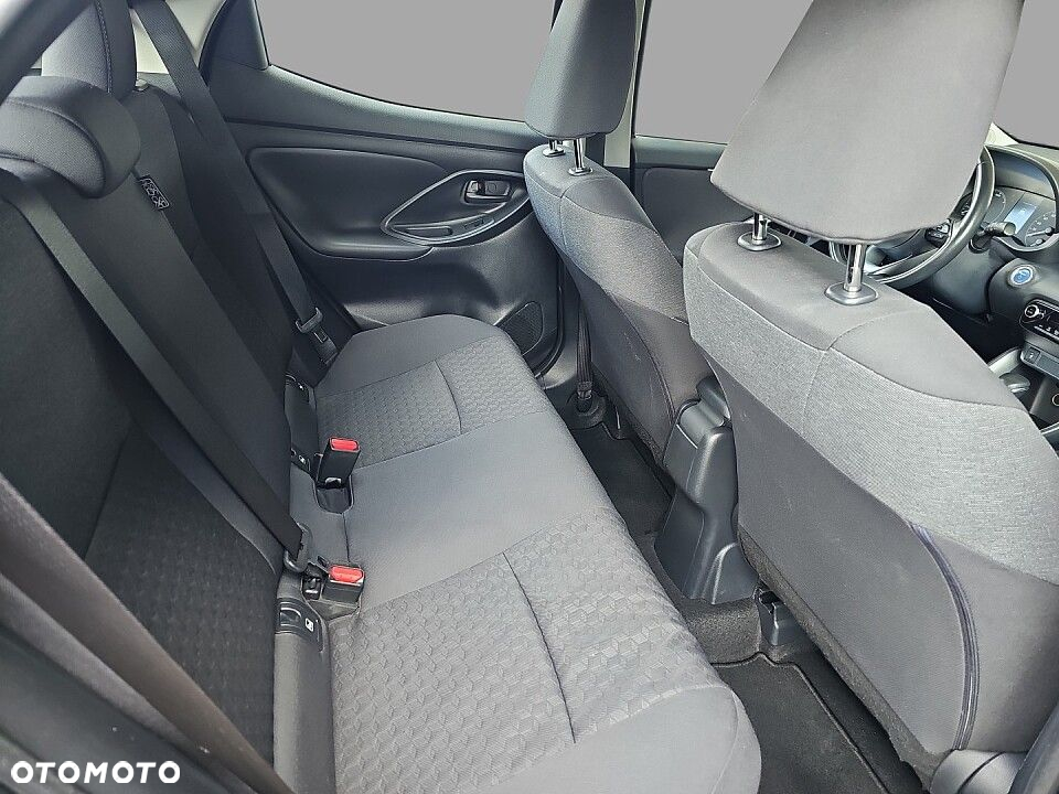 Mazda 2 - 15