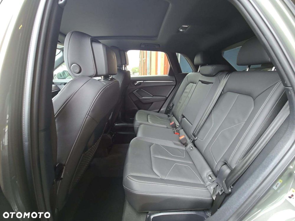 Audi Q3 - 11