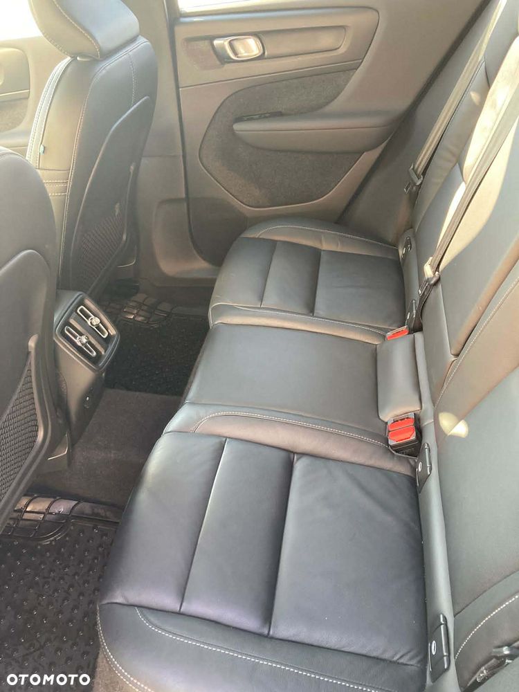 Volvo XC 40 - 12
