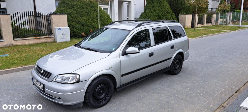 Opel Astra 1.6 - 5