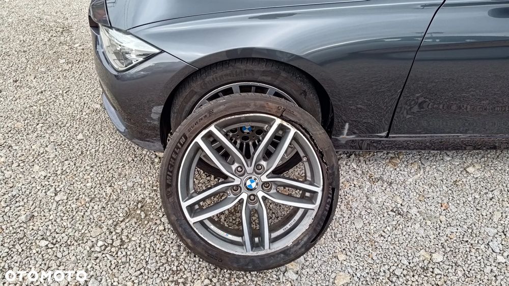 BMW Seria 3 318d Edition M Sport Shadow - 8
