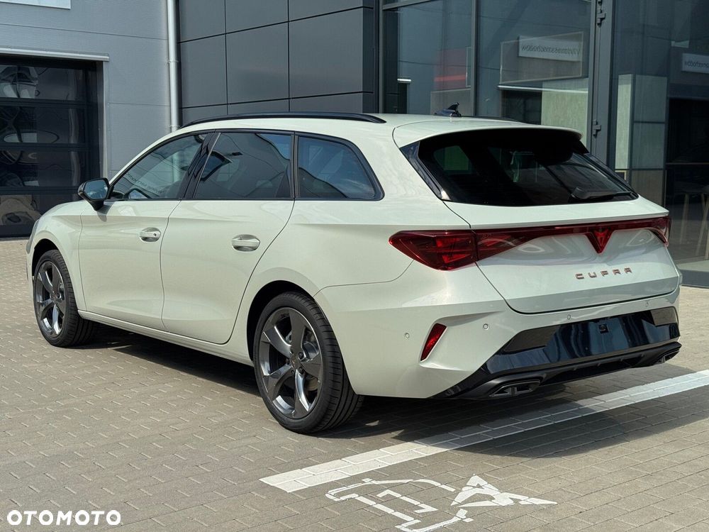 Cupra Leon Sportstourer 1.5 eTSI mHEV DSG - 4