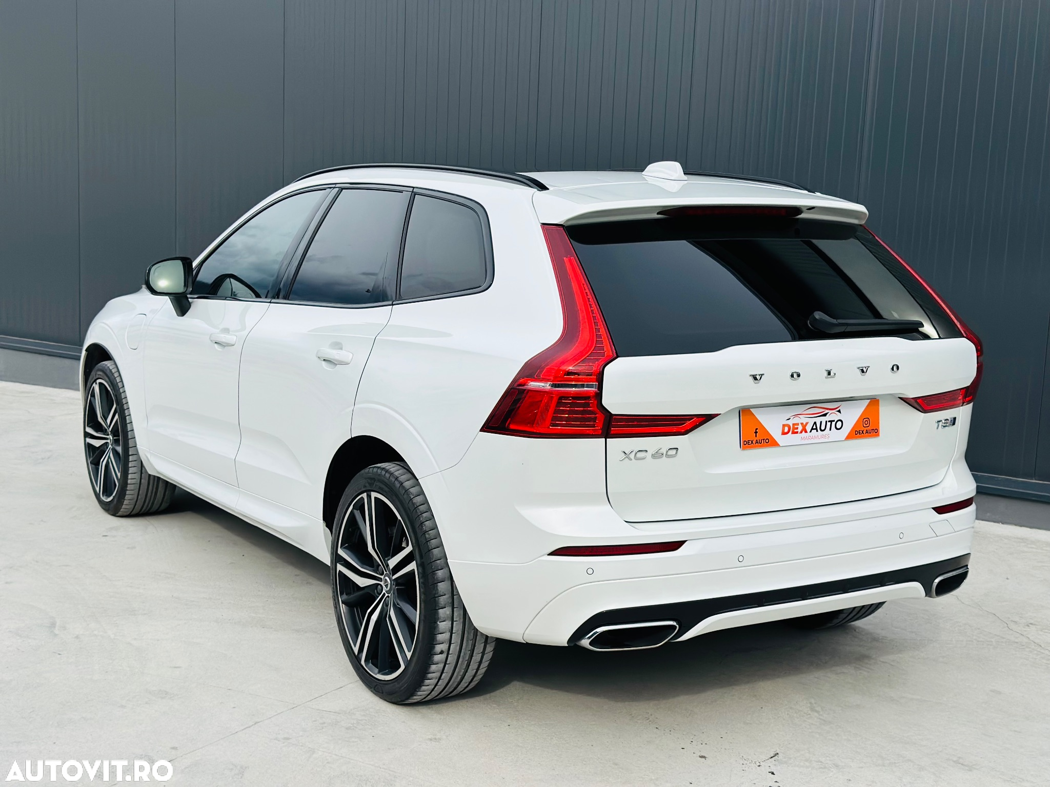 Volvo XC 60 T8 Twin Engine AWD Geartronic Polestar Engineered - 21