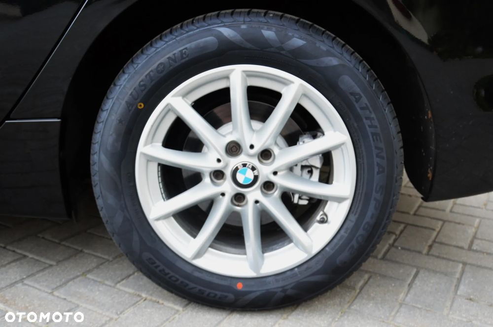 BMW Seria 2 216d - 36