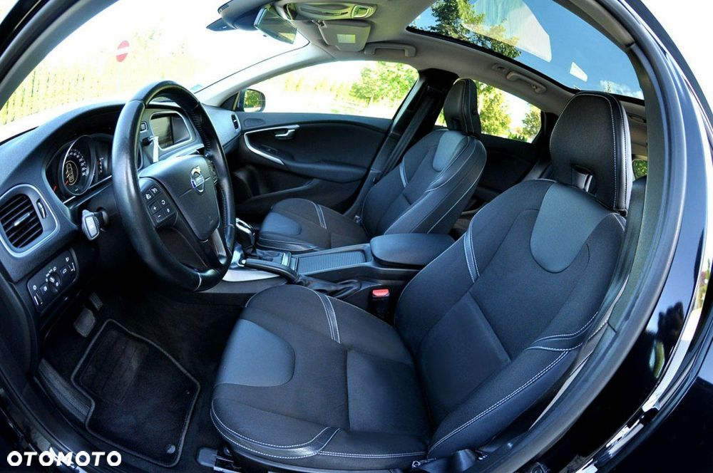 Volvo V40 D3 Kinetic - 7