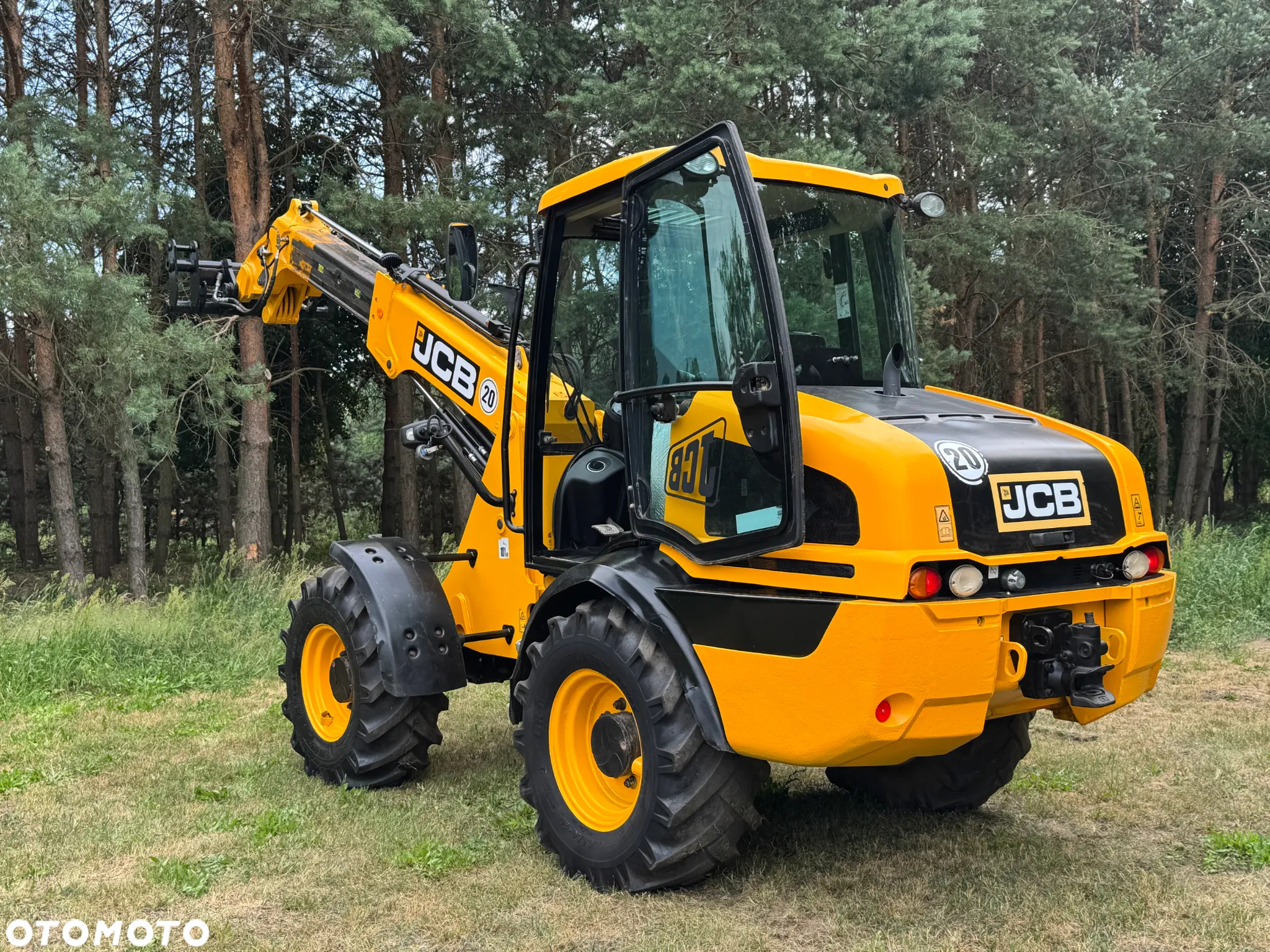 JCB TM 220 ładowarka przegubowo teleskopowa 180 TM 320 - 22
