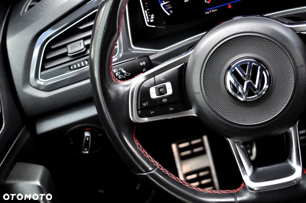 Volkswagen T-Roc 1.5 TSI OPF R-Line - 26