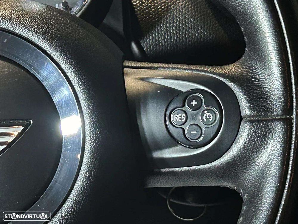 MINI Countryman Cooper SD ALL4 - 27