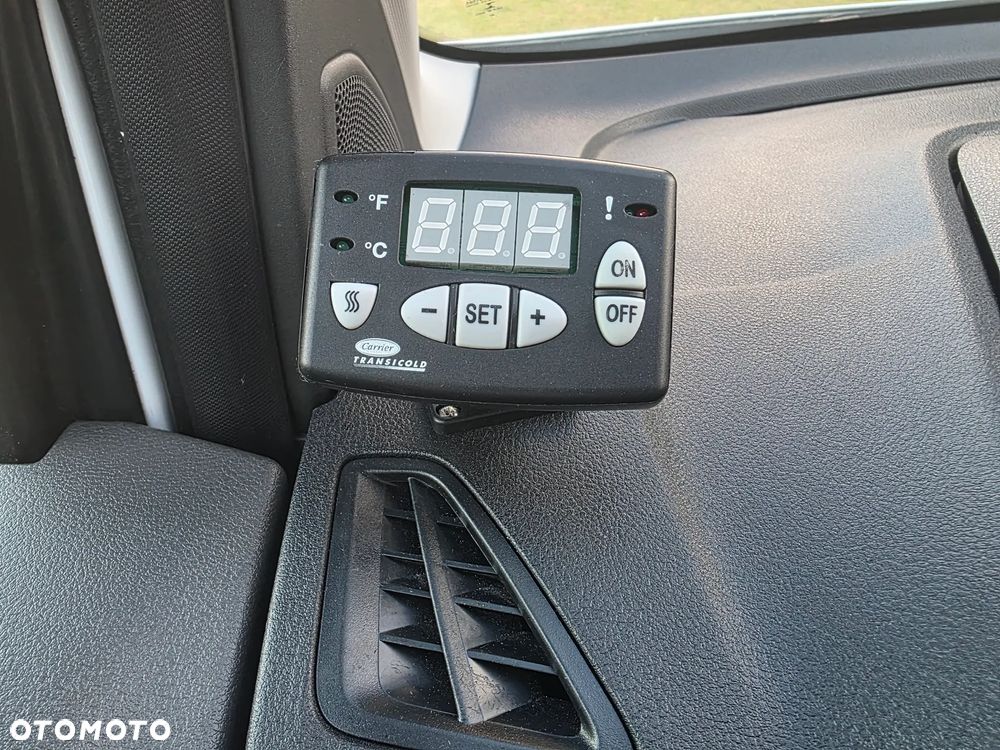 Ford Transit Connect - 10