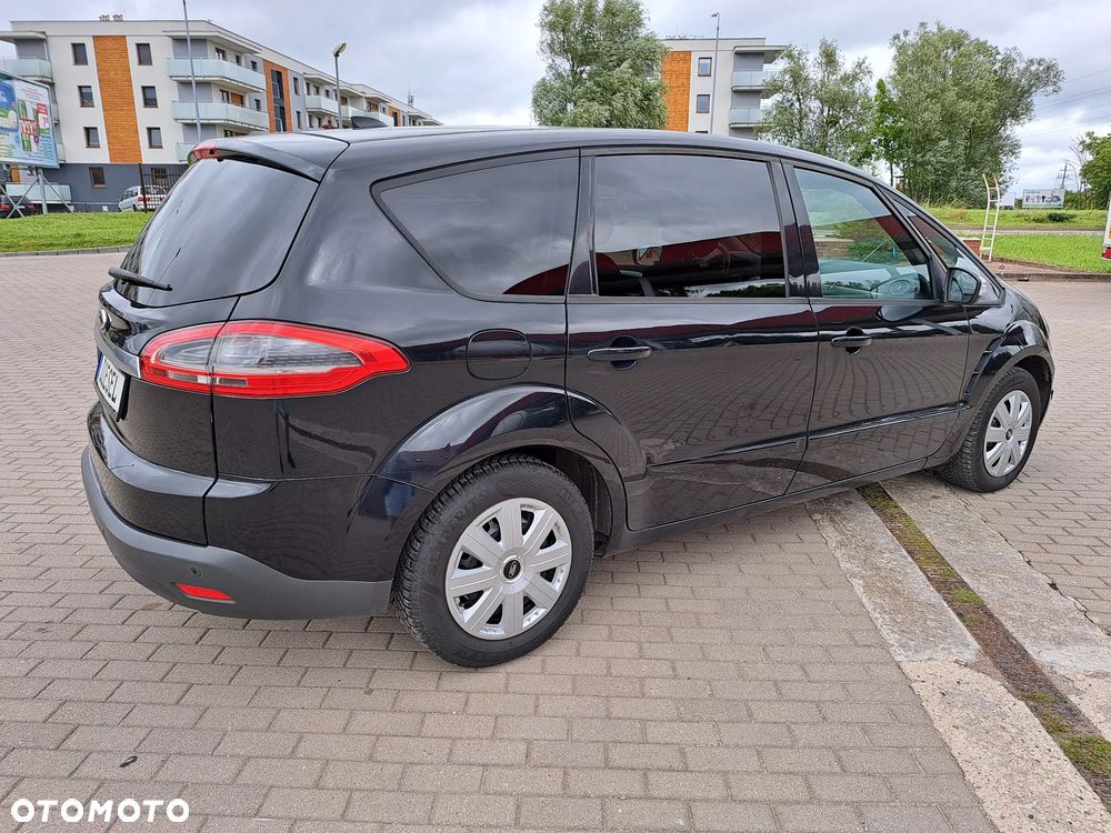 Ford S-Max - 7