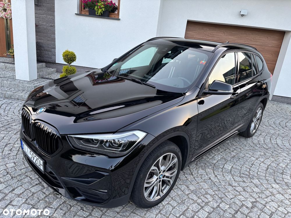 BMW X1 sDrive18d Sport Line - 17