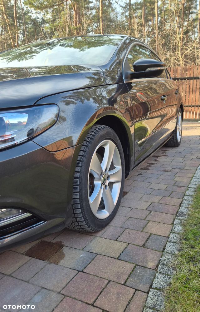 Volkswagen CC 2.0 TDI BlueMotion Technology DSG - 2