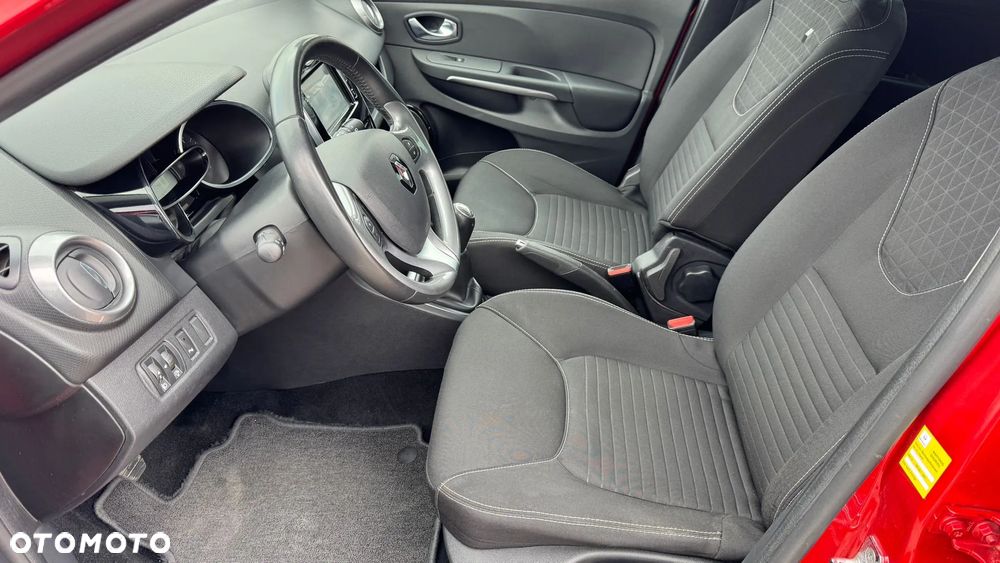 Renault Clio 1.2 16V 75 LIMITED - 8