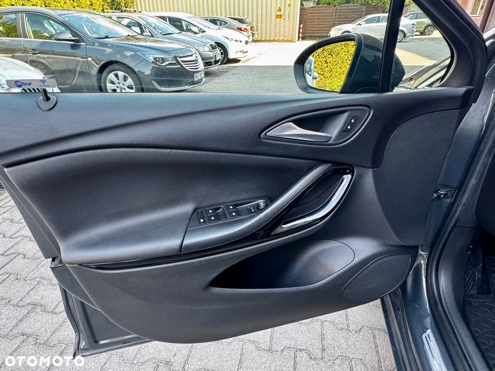 Opel Astra 1.6 CDTI Dynamic - 18
