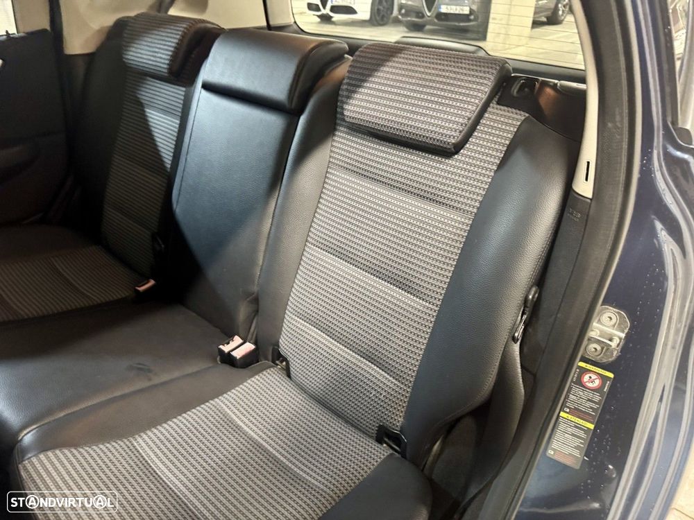 Mercedes-Benz A 200 CDI Avantgarde - 28
