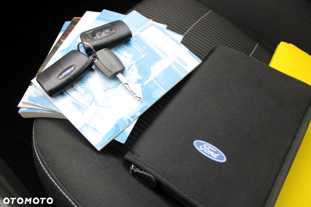 Ford Focus - 27