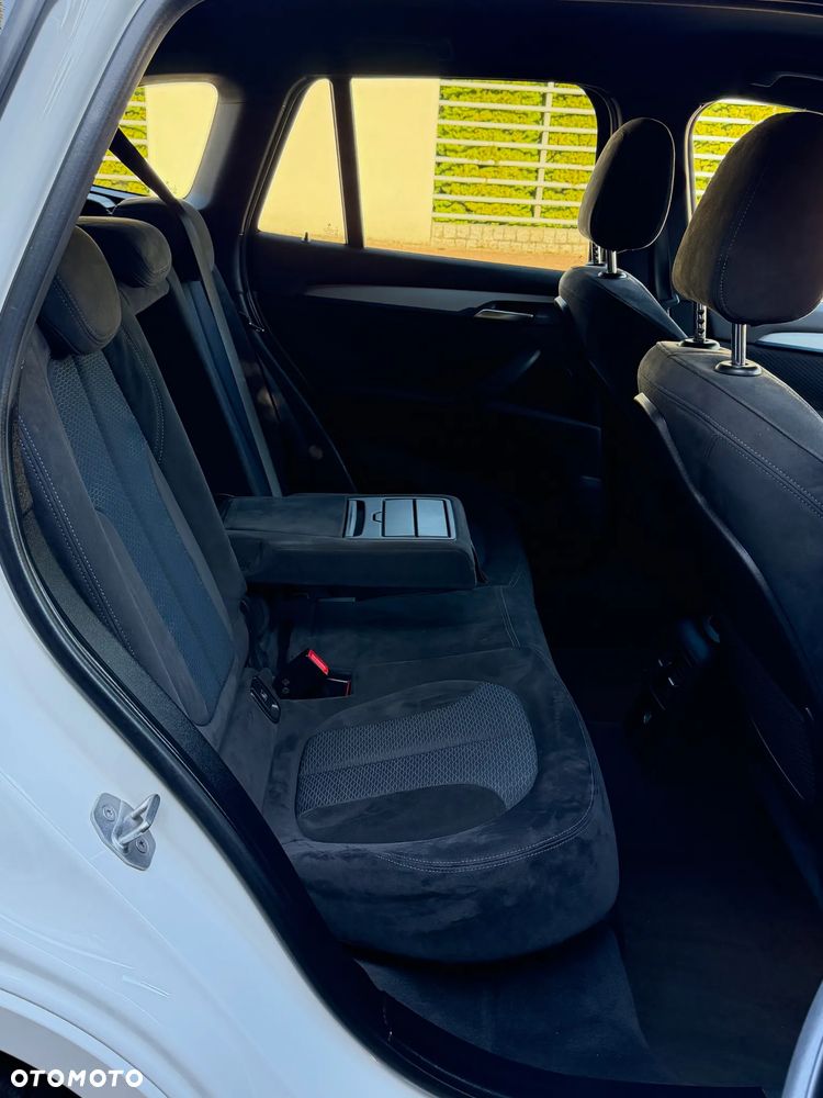 BMW X1 xDrive20d M Sport - 8